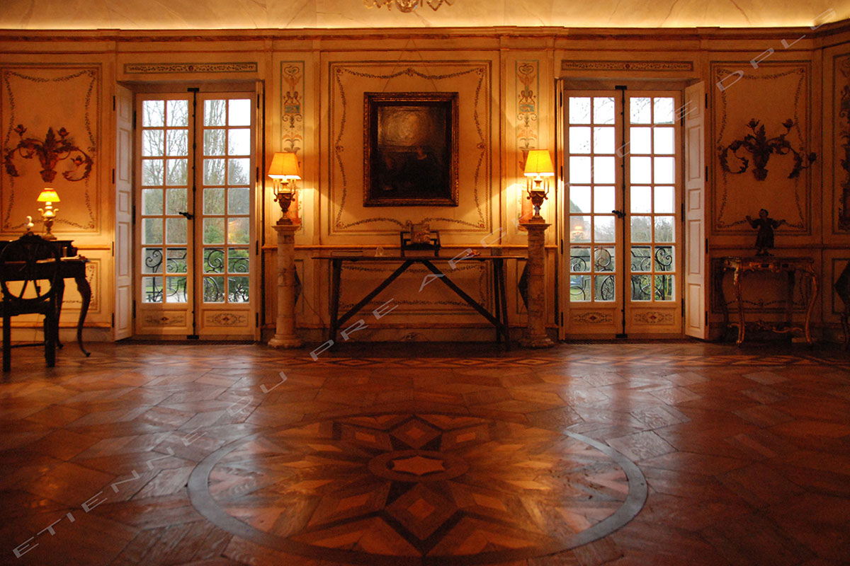 BOISERIES / DÉCORS PEINTS